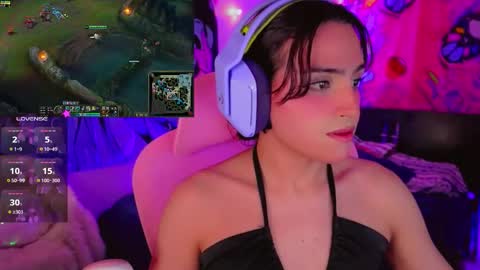 Snapshot of babysofix_ chatting on October 14, 1:58 pm babysofix_ online show from October 14, 1:58 pm