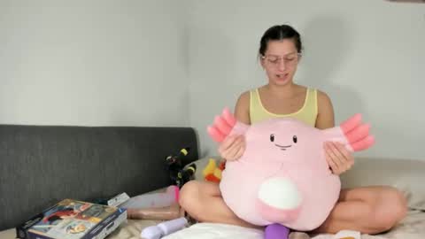 BabyWolfies online show from December 14, 3:24 am