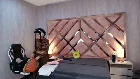 BABY RASTA DANN online show from October 2, 2:10 am