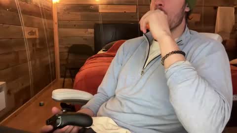 Leo online show from December 2, 6:50 pm