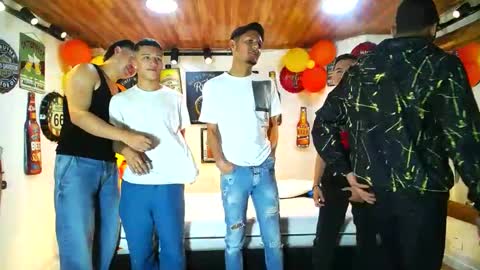 Snapshot of backyardigans chatting on February 13, 6:37 pm backyardigans online show from February 13, 6:37 pm