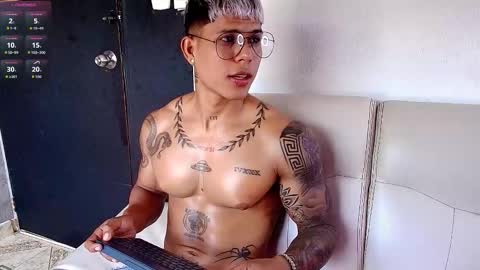 bad_boytoh online show from March 3, 4:25 pm