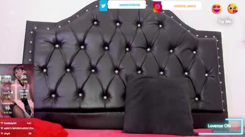 Victoria online show from November 22, 6:39 pm