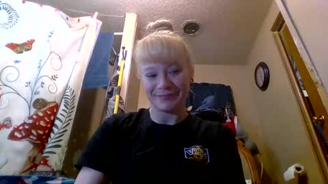 Badbitch520 online show from February 13, 7:33 am