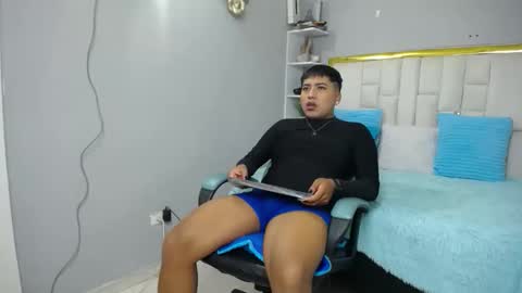 JUAN online show from May 2, 11:38 am