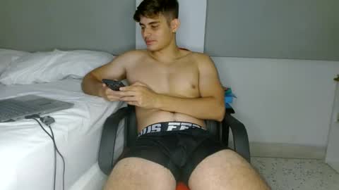 badbunny_69_ online show from February 4, 5:53 am