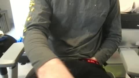 Snapshot of baddersguy13 chatting on September 27, 10:35 am baddersguy13 online show from September 27, 10:35 am