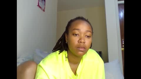 baddie_bunnie online show from March 21, 8:19 am