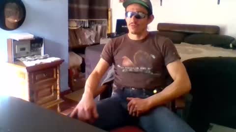 Mexican livin Off the Wall online show from February 9, 10:34 pm