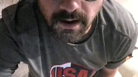 badtwister online show from April 24, 5:42 am