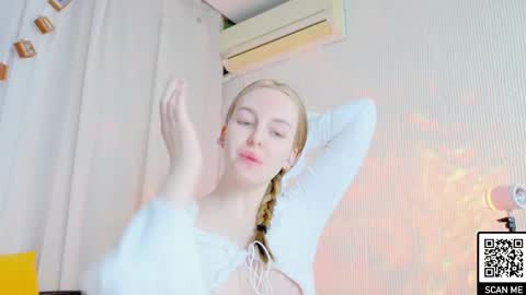 Alice online show from March 31, 4:40 pm