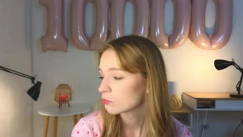 Kate online show from April 10, 4:55 pm