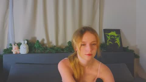 Kate online show from July 25, 5:22 pm