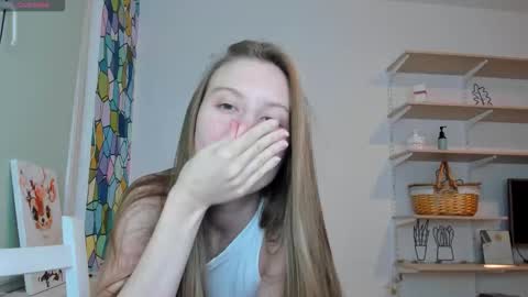 Kira online show from October 5, 3:52 pm