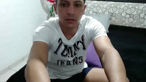 YOANDRES online show from February 3, 12:03 pm