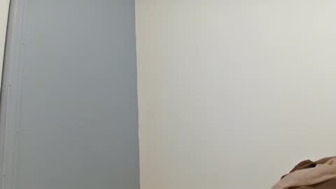 Snapshot of bambi_123 chatting on October 26, 5:01 pm Littlefuckdoll online show from October 26, 5:01 pm