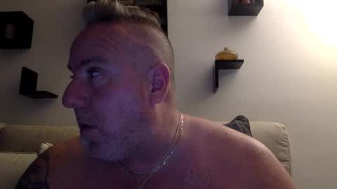 banana5289 online show from April 21, 1:42 am