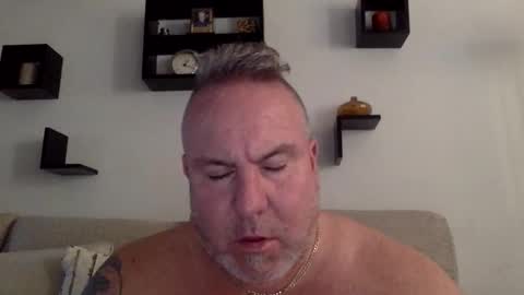 banana5289 online show from April 21, 8:27 pm