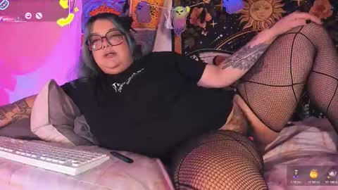 Snapshot of banana__squirt chatting on October 23, 10:32 pm Ana online show from October 23, 10:32 pm