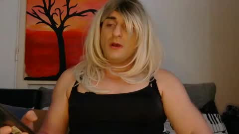 BarbaraWhite online show from January 8, 11:52 pm