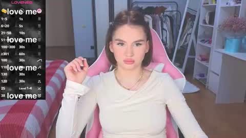 Eva online show from July 23, 1:41 pm