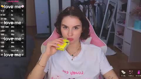 Eva online show from July 26, 1:30 pm