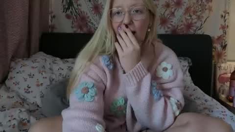 barbiegirl966 online show from March 3, 10:00 am