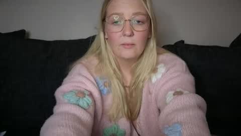 barbiegirl966 online show from November 22, 9:35 pm