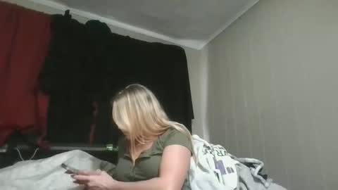 Faye Ivory online show from November 16, 5:26 pm