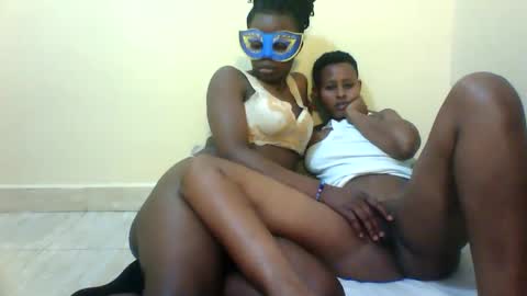 barbies_girles online show from November 20, 12:31 am