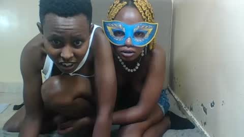Snapshot of barbies_girles chatting on September 30, 9:53 am barbies_girles online show from September 30, 9:53 am