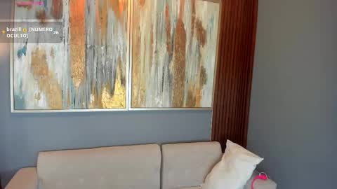 Luna online show from February 23, 7:49 pm