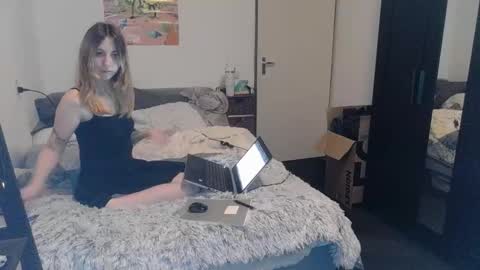 Snapshot of baseddutch chatting on October 16, 7:56 pm baseddutch online show from October 16, 7:56 pm