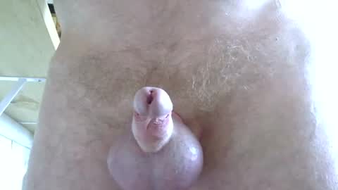 Snapshot of bassx40 chatting on March 9, 5:49 pm bassx40 online show from March 9, 5:49 pm