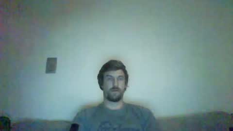 Snapshot of basteleus1 chatting on February 6, 5:35 am basteleus1 online show from February 6, 5:35 am