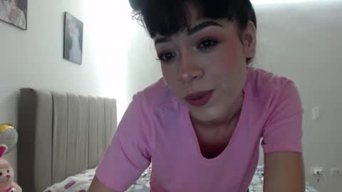 Snapshot of bat_777 chatting on October 4, 7:00 pm Aron online show from October 4, 7:00 pm