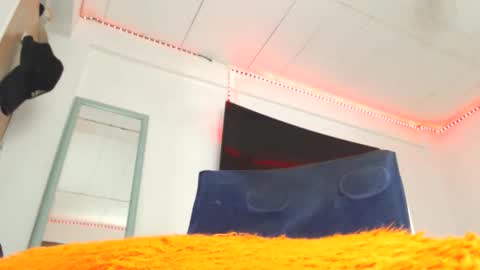  deivid  online show from March 10, 6:56 pm