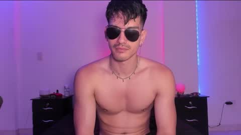 Valentino online show from January 30, 12:18 am