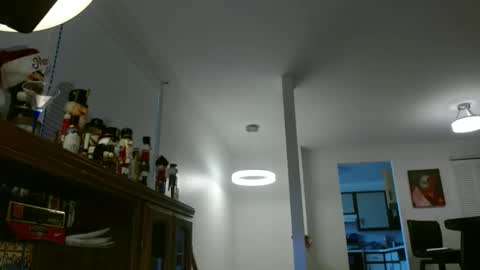 bbboooyyy11 online show from March 2, 6:51 pm