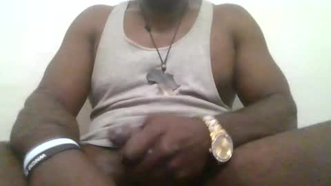 Papi Chulo online show from December 19, 7:20 pm