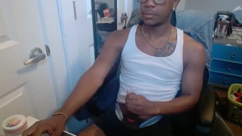 Racks online show from April 28, 3:38 pm