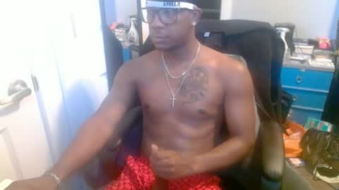 Racks online show from July 4, 2:32 pm