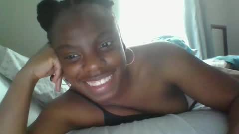 bbgirl0223 online show from April 8, 8:23 pm