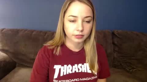 bbgirlnextdoor online show from November 17, 7:16 pm