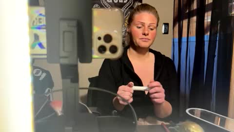 bbuhnny online show from November 13, 9:06 pm