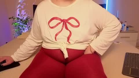 Love online show from April 3, 7:32 pm