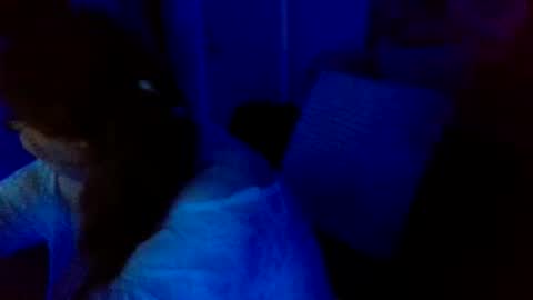 Snapshot of bbwgamergirl93 chatting on October 14, 3:31 am bbwgamergirl93 online show from October 14, 3:31 am