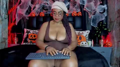 Bbwlatina01 online show from November 2, 12:16 pm