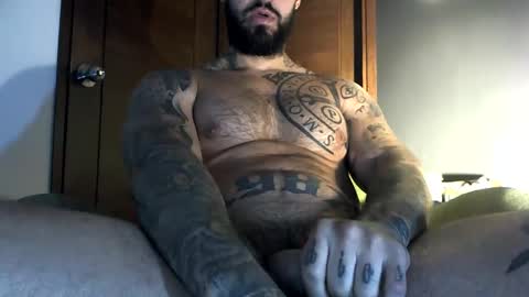 Snapshot of bby044 chatting on February 18, 9:10 am bby044 online show from February 18, 9:10 am