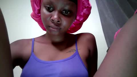 bby_pinky online show from April 17, 9:17 pm